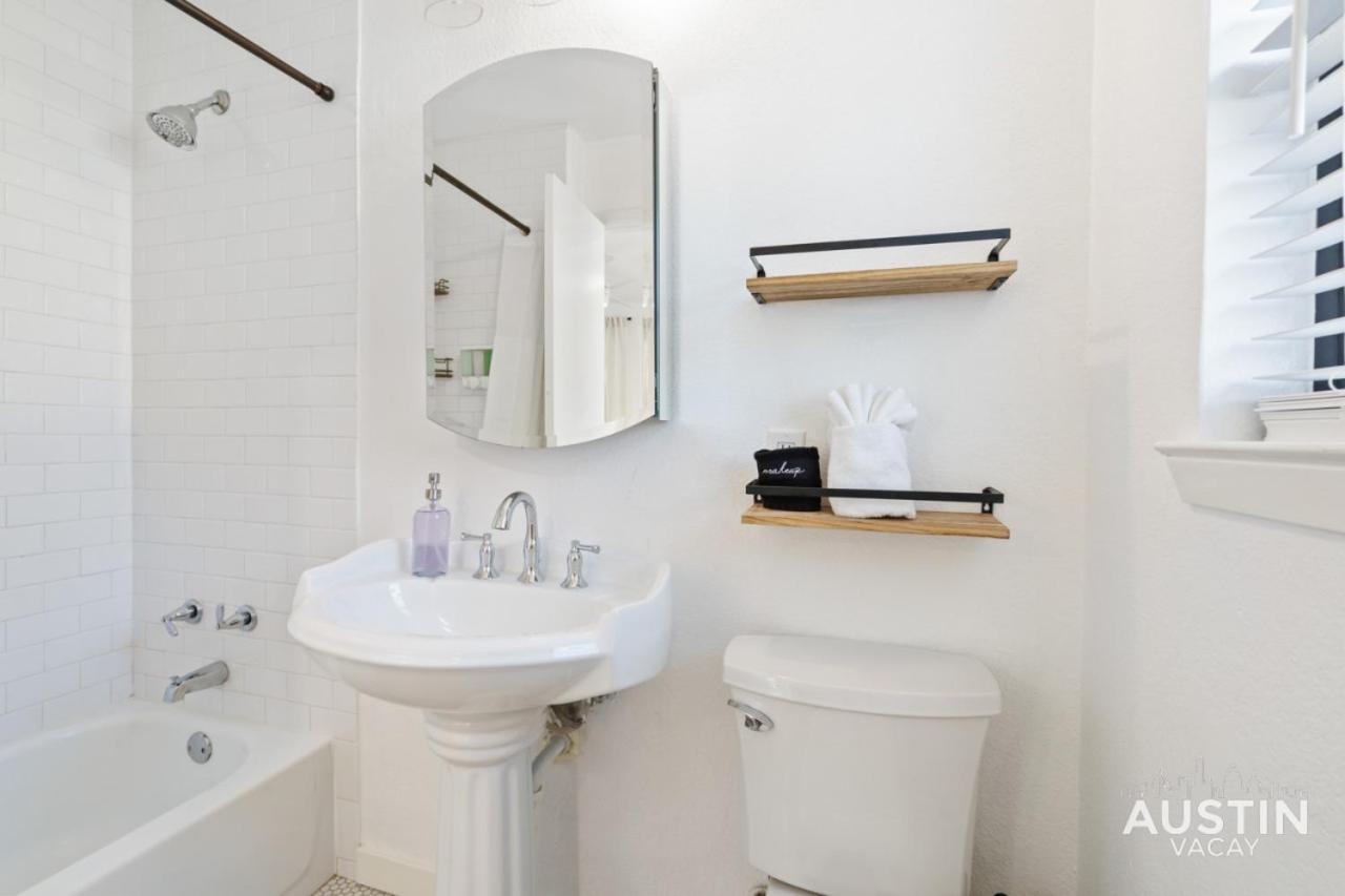 Pet Friendly Atx Escape With Game Room And Free Parking Austin Zewnętrze zdjęcie